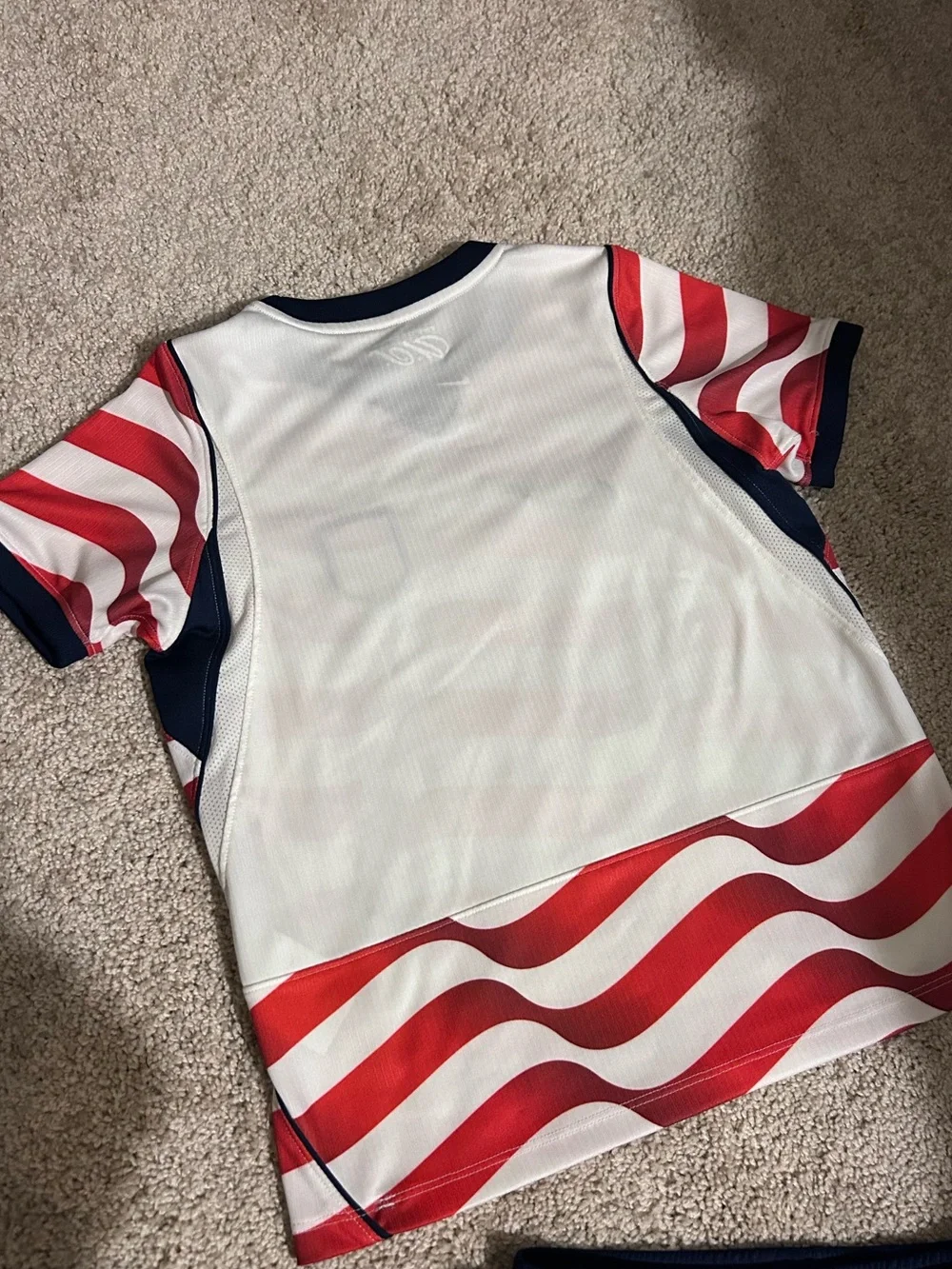 NWOT USMNT 2026 Stadium Home
Little Kids Nike Soccer 3-Piece Kit- Size L - Picture 6 of 13